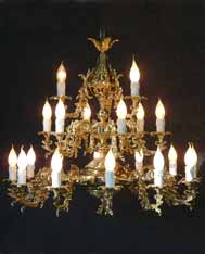 dekoracyjny żyrandol mosiężny trzypiętrowy 21 świec